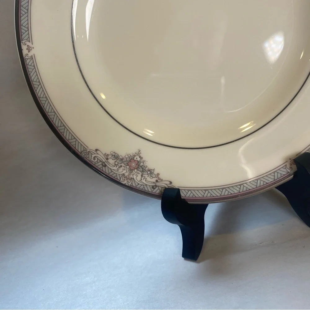 Royal Doulton perfect add